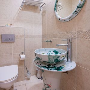 Economy Zimmer